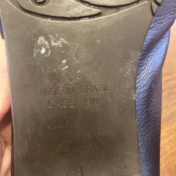 Brighton Women's Sapphire Blue Metallic/Black Loafers Studs Silver Tone Accents - Picture 16 of 16